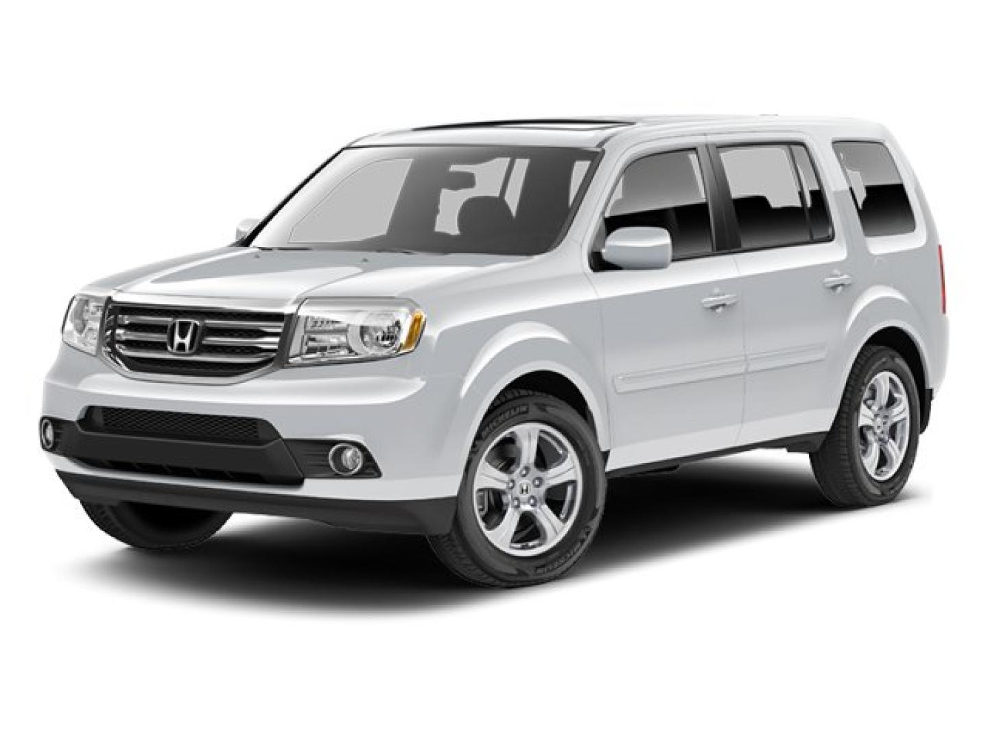 2013 Alabaster Silver Metallic Honda Pilot EX-L 4WD 5-Spd AT (5FNYF4H51DB) with an 3.5L V6 SOHC 24V engine, 5-Speed Automatic transmission, located at 104 1st Avenue, Silvis, IL, 61282, (309) 755-9511, 41.515156, -90.425377 - Photo#0