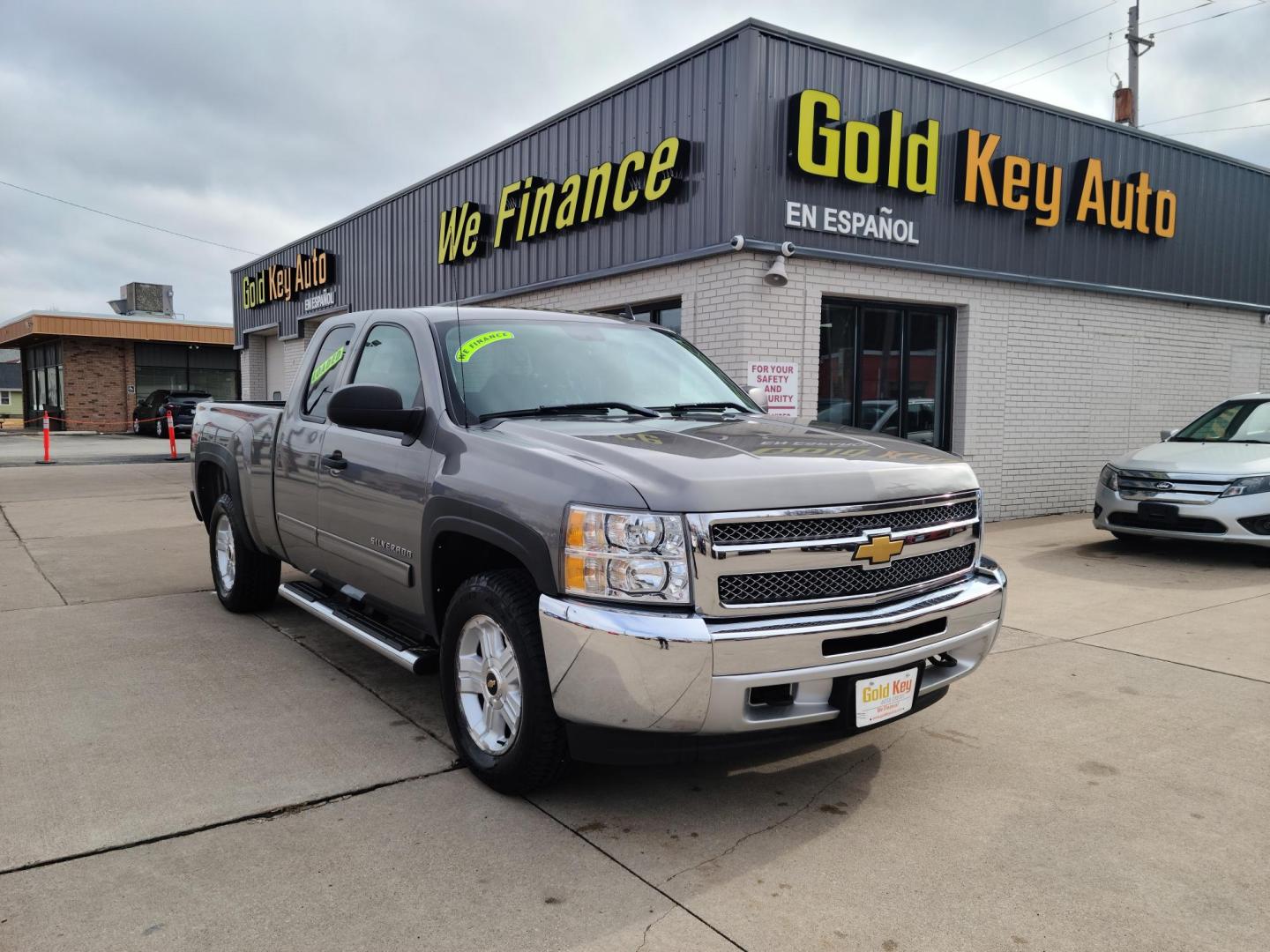 2012 Gray /Black Chevrolet Silverado 1500 LT Ext. Cab Long Box 4WD (1GCRKSE79CZ) with an 5.3L V8 OHV 16V FFV engine, 6-Speed Automatic transmission, located at 104 1st Avenue, Silvis, IL, 61282, (309) 755-9511, 41.515156, -90.425377 - Photo#0