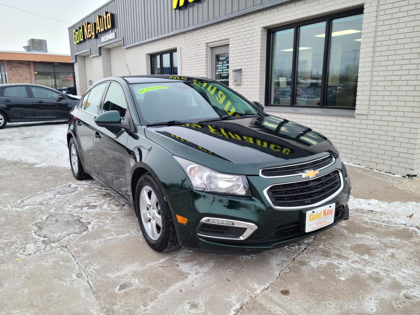 2015 Chevrolet Cruze 1LT Auto (1G1PC5SB9F7) with an 1.4L L4 DOHC 16V TURBO engine, 6-Speed Automatic transmission, located at 104 1st Avenue, Silvis, IL, 61282, (309) 755-9511, 41.515156, -90.425377 - Photo#1